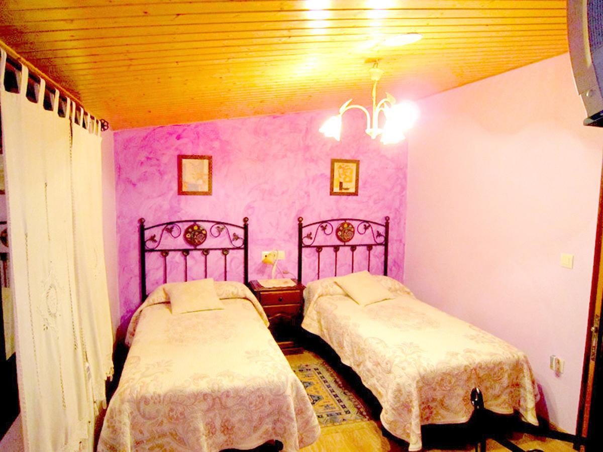 Casa Rural Os Carballos ポンテベドラ 部屋 写真